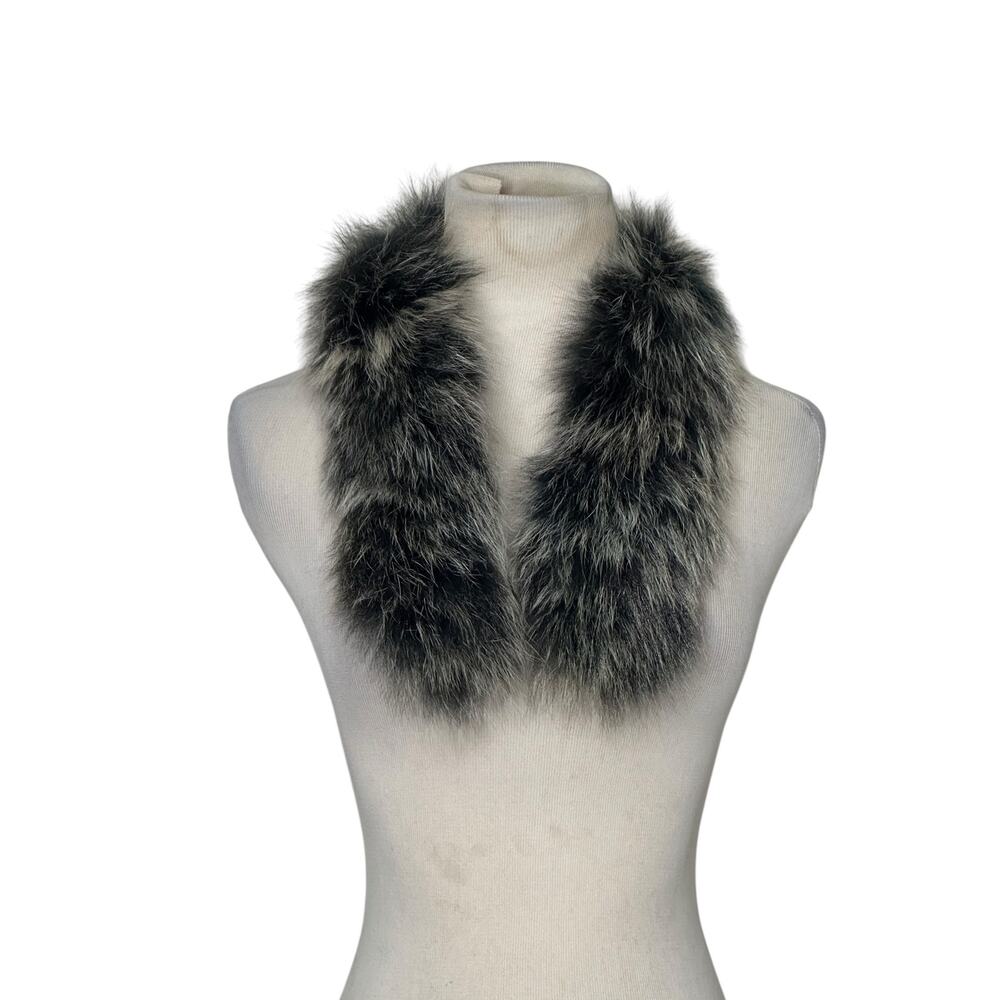 Gray faux fox fur collar